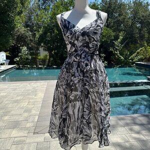 Teri Jon Black and White Leaf Print Midi Dress